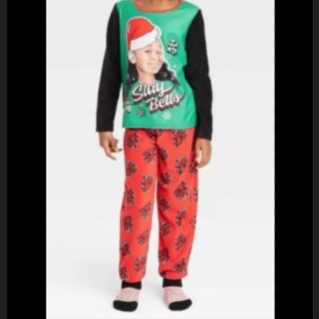1010 New That Girl Lay Lay Christmas Pajamas With Socks